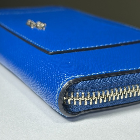 *HTF COLOR* COACH Accordion Zip Wallet In Crossgrain Leather - Picture 6 of 11